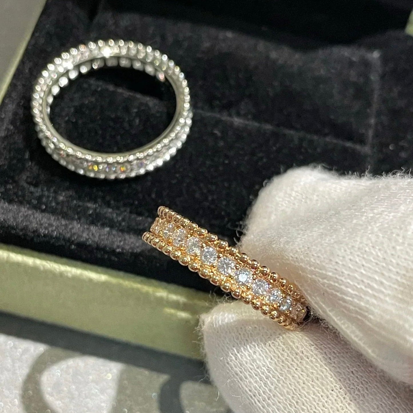 Mysitc PERLEE DIAMOND SILVER RING