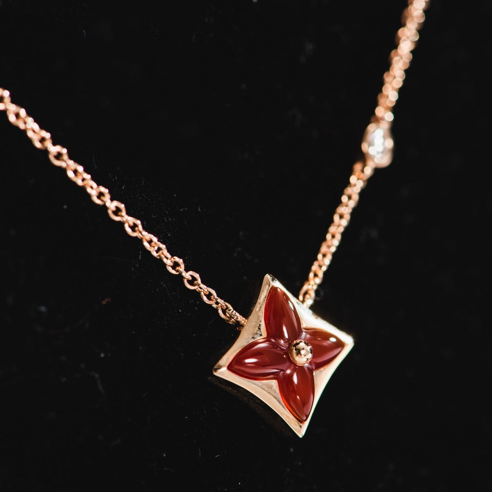 Mysitc STAR NECKLACE PINK GOLD 1 DIAMOND