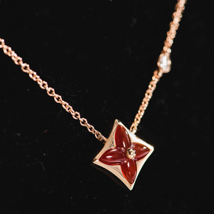 Mysitc STAR NECKLACE PINK GOLD 1 DIAMOND