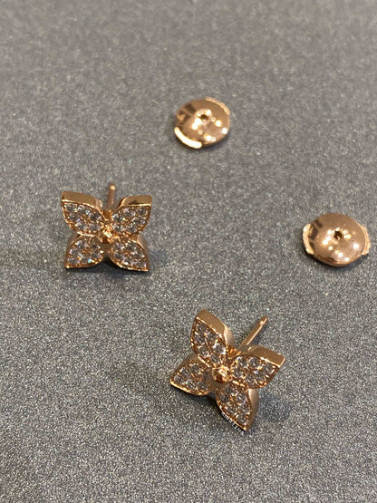 Mysitc STAR DIAMOND EARRINGS