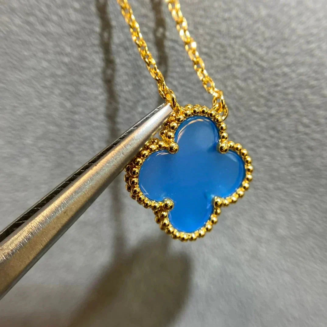 Mystic CLOVER 15MM ブルーアゲートネックレス
