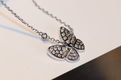 Mysitc BUTTERFLY DIAMOND NECKLACE
