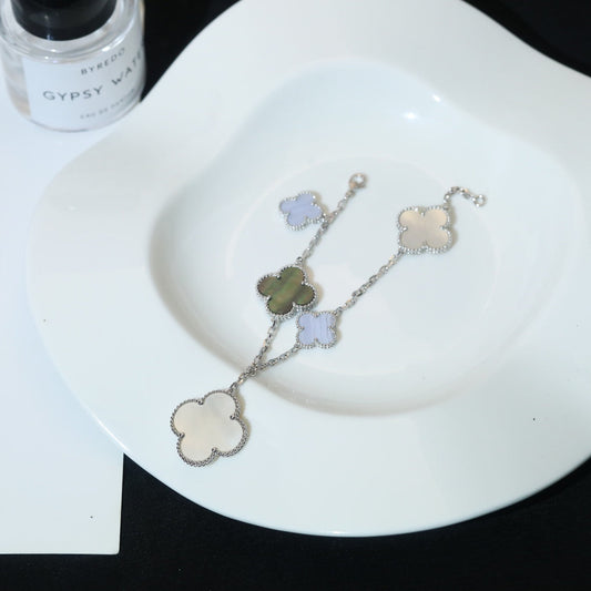 Mysitc CLOVER BRACELET 5 MOTIFS MOP CHALCEDONY SILVER