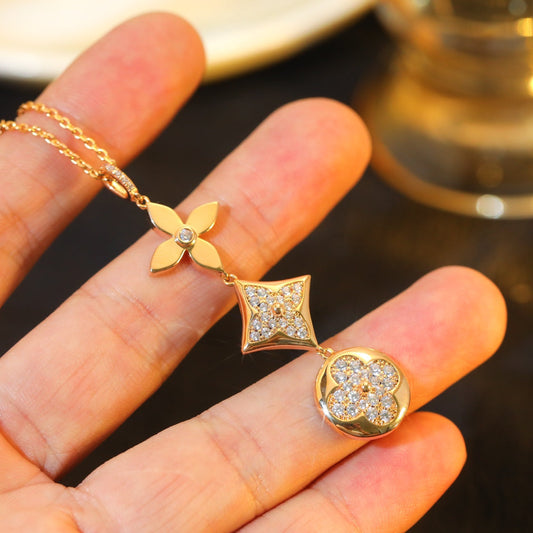 Mysitc STAR AND SUN DIAMOND PINK GOLD NECKLACE