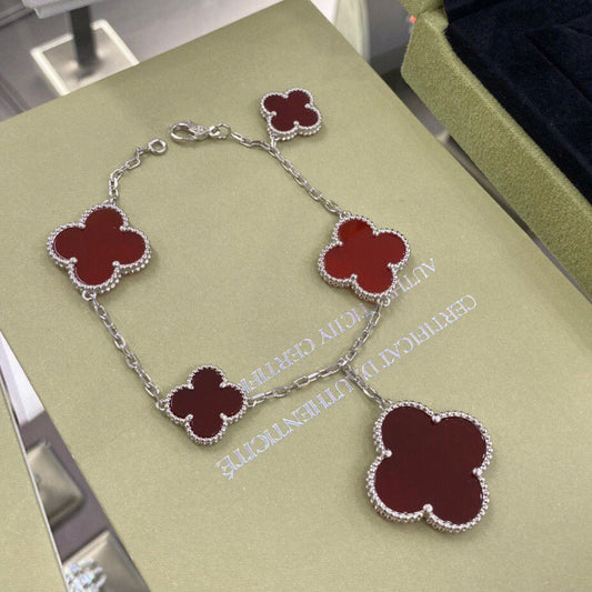 Mysitc CLOVER 5 MOTIFS SIVLER CARNELIAN BRACELET