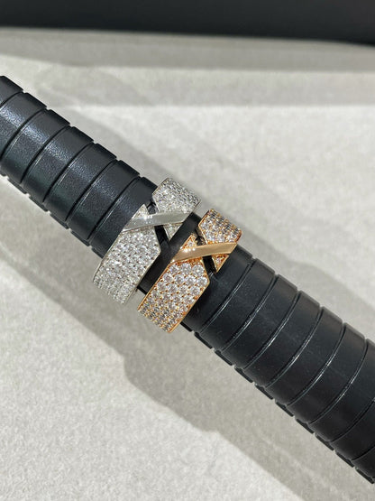 Mysitc LIENS EVIDENCE  DIAMOND PAVED RING