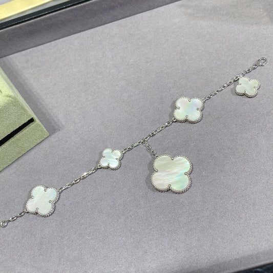 Mysitc CLOVER 5 MOTIF WHITE MOP SILVER BRACELET