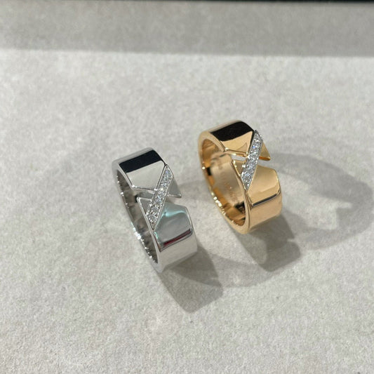 Mysitc LIENS EVIDENCE DIAOMOND RING