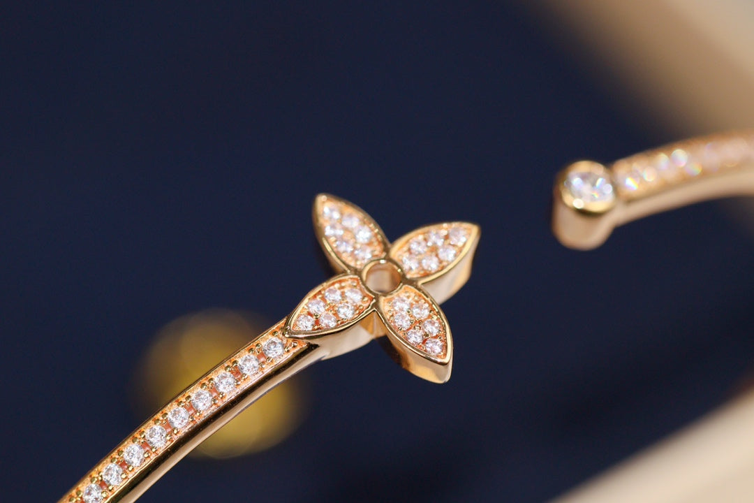 Mysitc IDYLLE PINK GOLD OPEN BRACELET DIAMOND PAVED