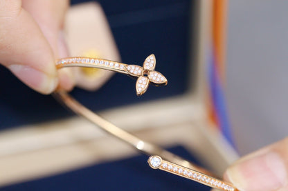 Mysitc IDYLLE PINK GOLD OPEN BRACELET DIAMOND PAVED