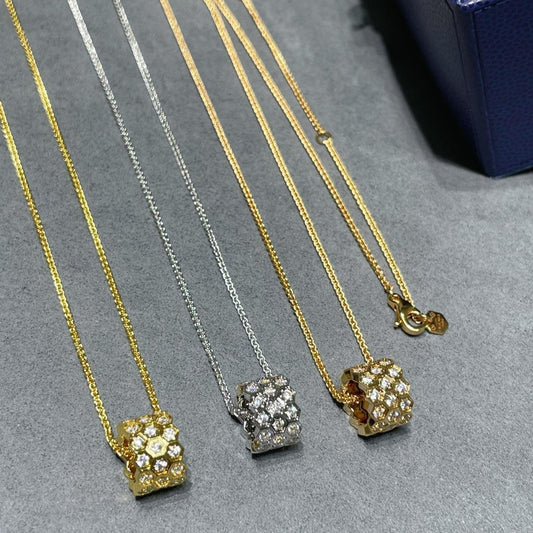 Mysitc BEE LOVE DIAMOND PAVED 3 ROW NECKLACE