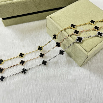 [Mysitc ]CLOVER 6 MOTIF  ONYXS BRACELET