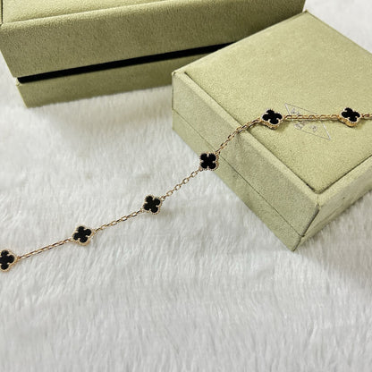 [Mysitc ]CLOVER 6 MOTIF  ONYXS BRACELET