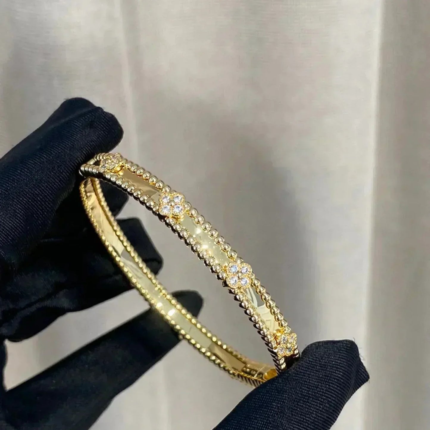 Mysitc CLOVER BRACELET 4MM DIAMONDS