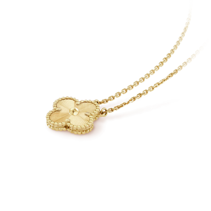 Mysitc CLOVER 15MM LASER NECKLACE