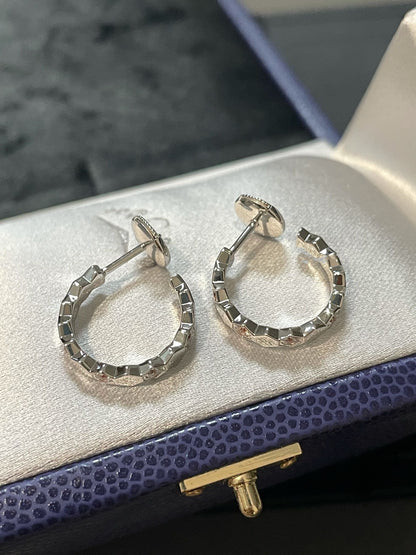 Mysitc BEE LOVE Earrings Silver