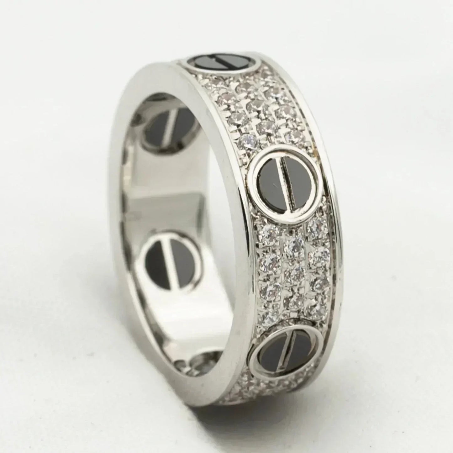 Mysitc LOVE RING 5.5MM DIAMONDS PAVED CERAMIC