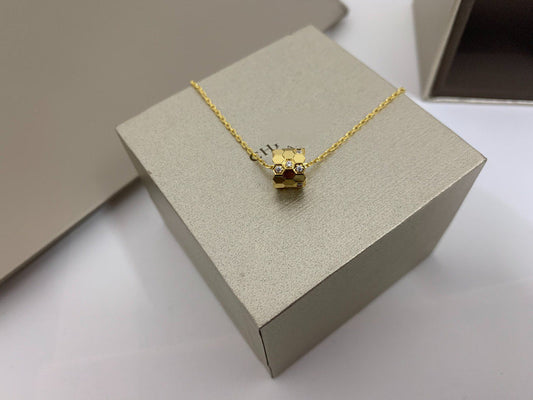 Mysitc BEE LOVE DIAMOND NECKLACE