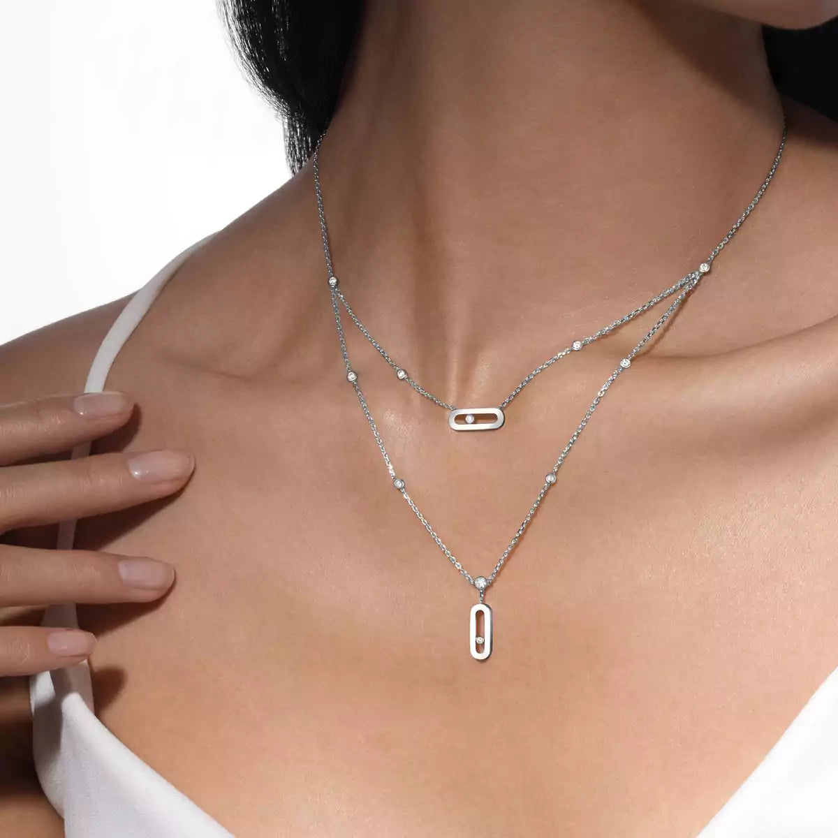 [Mystic ] Move Uno Diamond Necklace