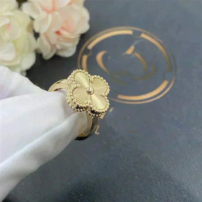 Mysitc CLOVER GOLD RING