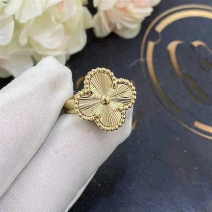 Mysitc CLOVER GOLD RING