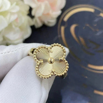 Mysitc CLOVER GOLD RING